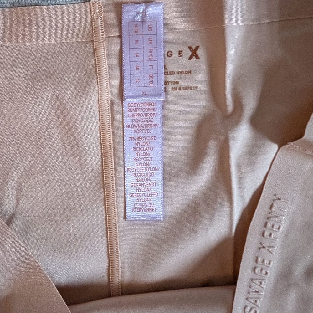 Savage X Fenty Microfiber No-show Hipster Panty - Picture 5 of 7